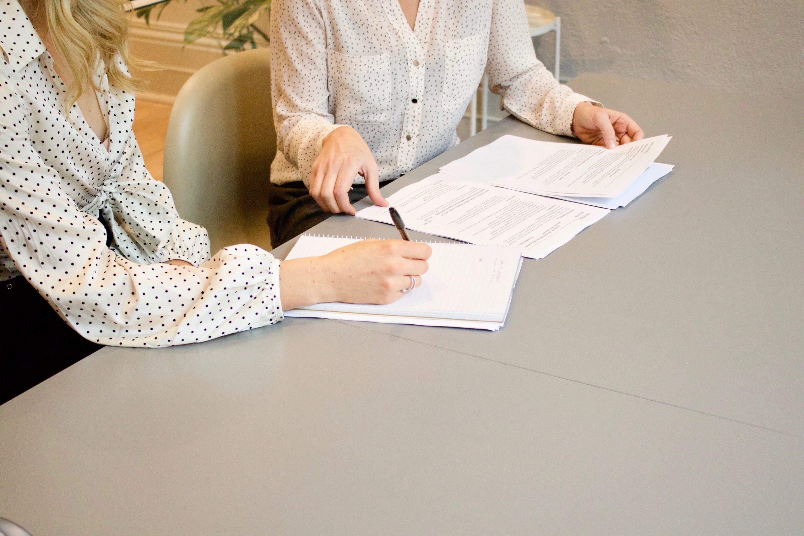 Contract Drafting and Reviewing